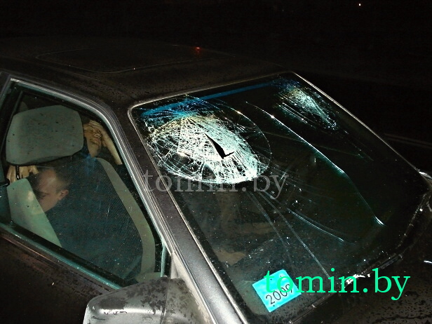 За рулем "пьяной" иномарки был майор брестской ГАИ? (фото) За рулем "пьяной" иномарки был майор брестской ГАИ? (фото)