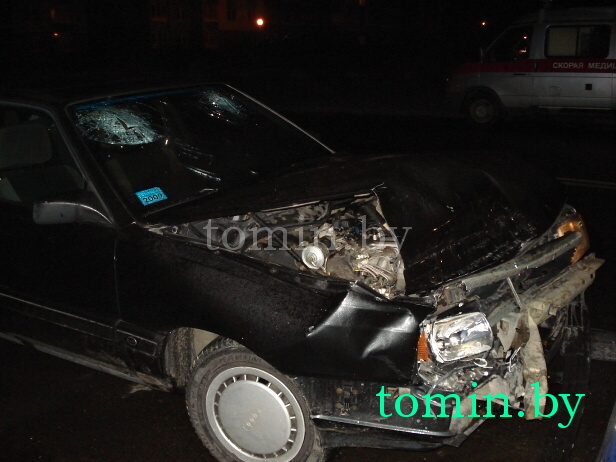 За рулем "пьяной" иномарки был майор брестской ГАИ? (фото) За рулем "пьяной" иномарки был майор брестской ГАИ? (фото)