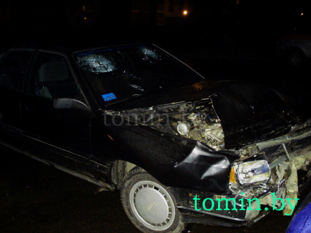 «Ауди», устроившая переполох на улице Колесника в Бресте, принадлежит майору ГАИ (фото) «Ауди», устроившая переполох на улице Колесника в Бресте, принадлежит майору ГАИ (фото)