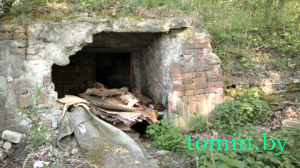 Брестская крепость: шаг в сторону – и ты в ловушке (фото)