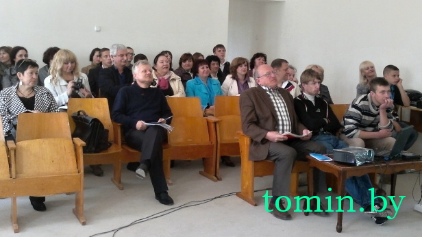 Во дворце Немцевичей листают дневник истории: в Скоках проходит научно-практическая конференция, посвященная знаменитому роду Во дворце Немцевичей листают дневник истории: в Скоках проходит научно-практическая конференция, посвященная знаменитому роду