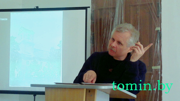 Валерий Мороз, краевед (фото) Валерий Мороз, краевед (фото)