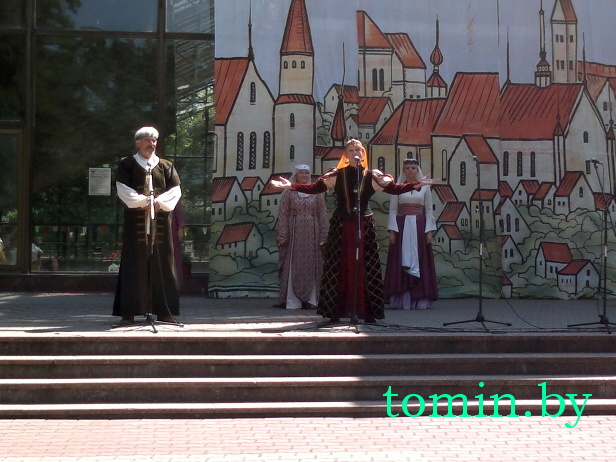 Юбилей музея «Берестья»: жарко, скромно, без сенсаций (фото) Юбилей музея «Берестья»: жарко, скромно, без сенсаций (фото)