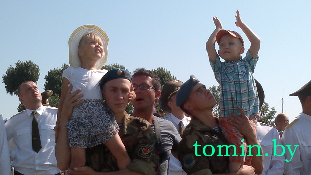 Брест, 2 августа: под знаком Сил специальных операций (фото) Брест, 2 августа: под знаком Сил специальных операций (фото)