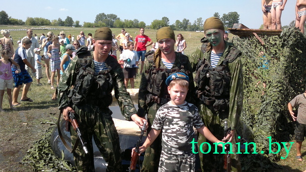 Брест, 2 августа: под знаком Сил специальных операций (фото) Брест, 2 августа: под знаком Сил специальных операций (фото)