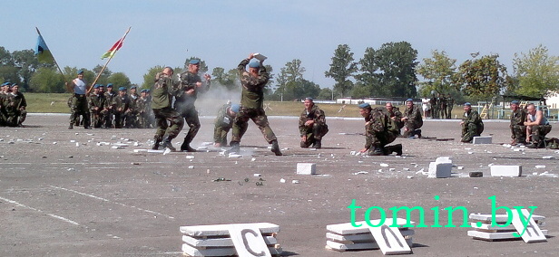 Брест, 2 августа: под знаком Сил специальных операций (фото) Брест, 2 августа: под знаком Сил специальных операций (фото)
