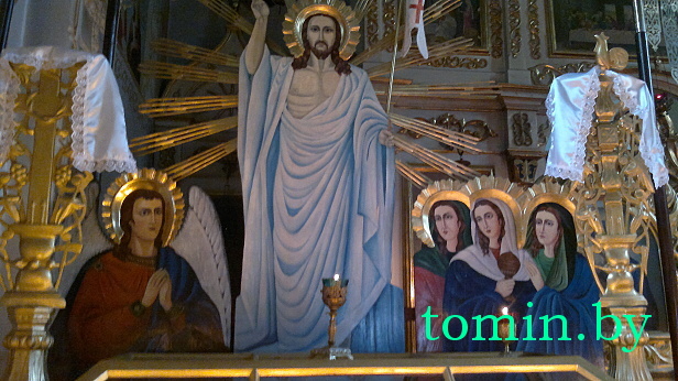 Яблочный Спас: уникальная белорусская традиция в Теребуньской Спасо-Преображенской церкви. Фото Тамары ТИБОРОВСКОЙ Яблочный Спас: уникальная белорусская традиция в Теребуньской Спасо-Преображенской церкви. Фото Тамары ТИБОРОВСКОЙ