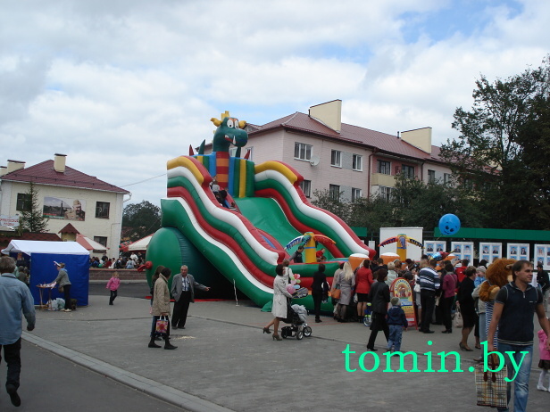 Брестчина: "Дожинки-2012" в Каменце. Фото Тамары ТИБОРОВСКОЙ Брестчина: "Дожинки-2012" в Каменце. Фото Тамары ТИБОРОВСКОЙ