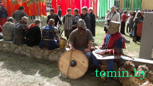 Брестчина: "Дожинки-2012" в Каменце. Фото Тамары ТИБОРОВСКОЙ Брестчина: "Дожинки-2012" в Каменце. Фото Тамары ТИБОРОВСКОЙ