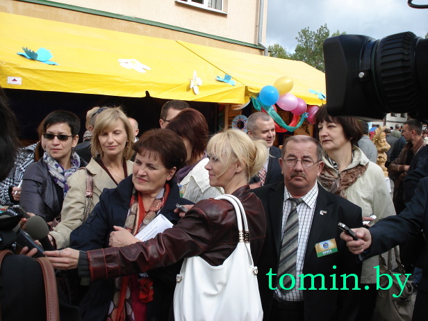 Брестчина: "Дожинки-2012" в Каменце. Фото Тамары ТИБОРОВСКОЙ Брестчина: "Дожинки-2012" в Каменце. Фото Тамары ТИБОРОВСКОЙ