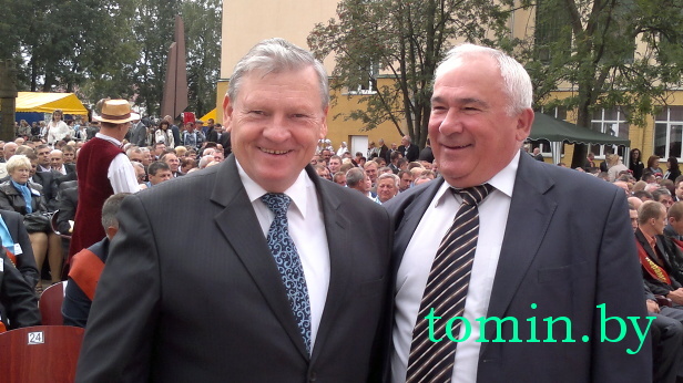 Брестчина: "Дожинки-2012" в Каменце. Фото Тамары ТИБОРОВСКОЙ Брестчина: "Дожинки-2012" в Каменце. Фото Тамары ТИБОРОВСКОЙ