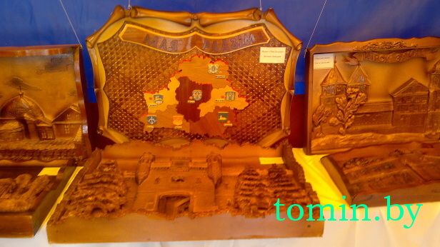 Брестчина: "Дожинки-2012" в Каменце. Фото Тамары ТИБОРОВСКОЙ Брестчина: "Дожинки-2012" в Каменце. Фото Тамары ТИБОРОВСКОЙ