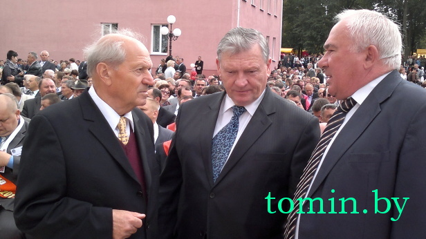 Брестчина: "Дожинки-2012" в Каменце. Фото Тамары ТИБОРОВСКОЙ Брестчина: "Дожинки-2012" в Каменце. Фото Тамары ТИБОРОВСКОЙ