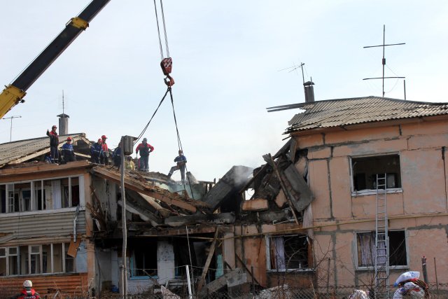 Взрыв газа в жилом доме в Омской области: 5 человек погибли, 9 пострадавших в больнице - фото