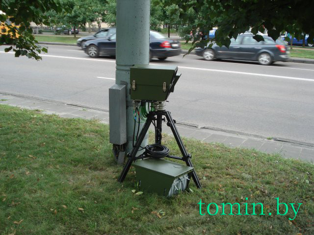 Мобильная камера фотофиксации скорости установлена в Бресте у остановки МОПРа - фото