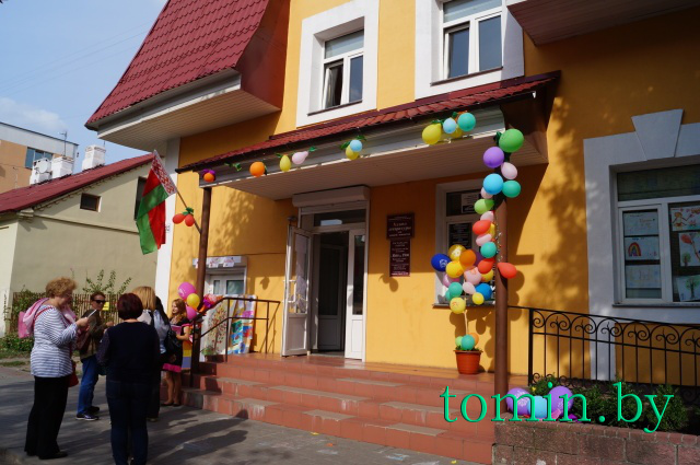 Брестская областная библиотека им. Горького - фото Брестская областная библиотека им. Горького - фото