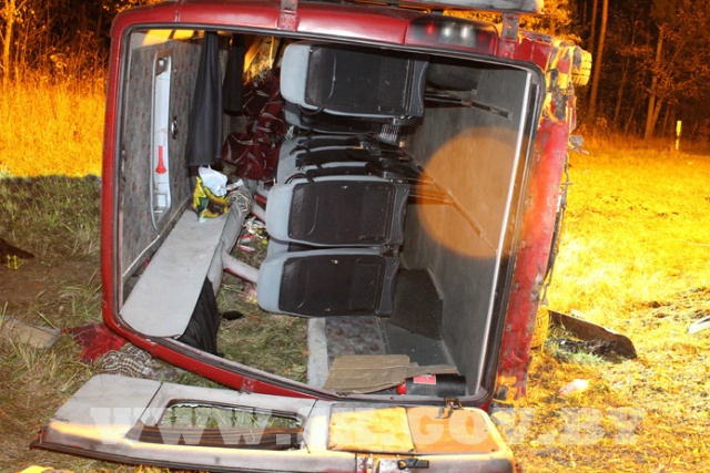 В Волковысском районе рейсовый автобус столкнулся с мотоблоком: три человека погибли, шестеро в больнице - фото