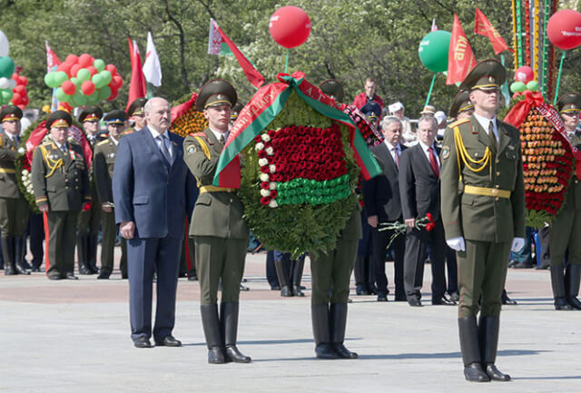 Торжества в честь Дня Победы в Минске - фото